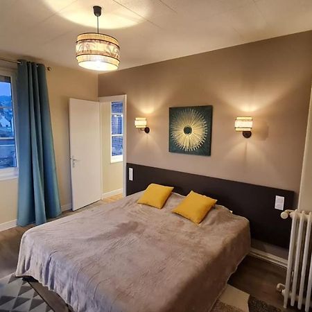 Hotel De La Poste Mortain-Bocage Buitenkant foto