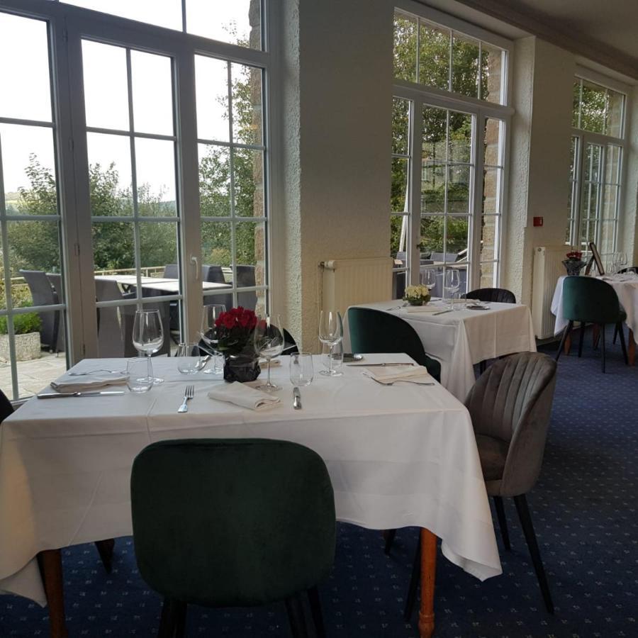 Hotel De La Poste Mortain-Bocage Buitenkant foto