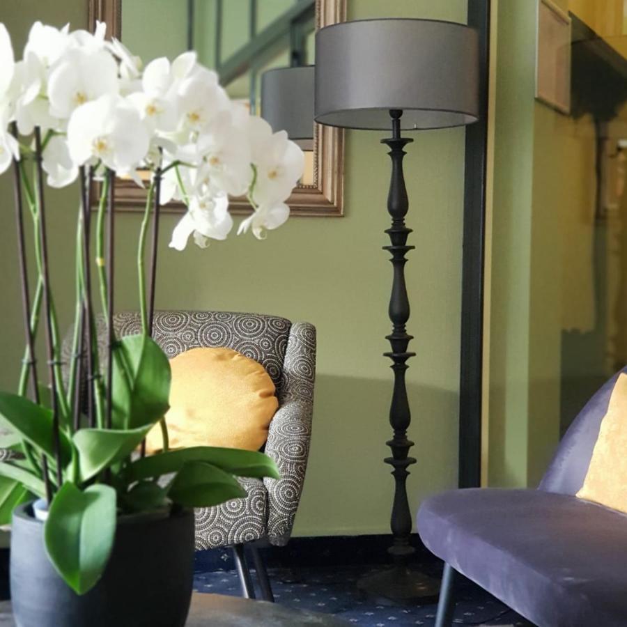 Hotel De La Poste Mortain-Bocage Buitenkant foto